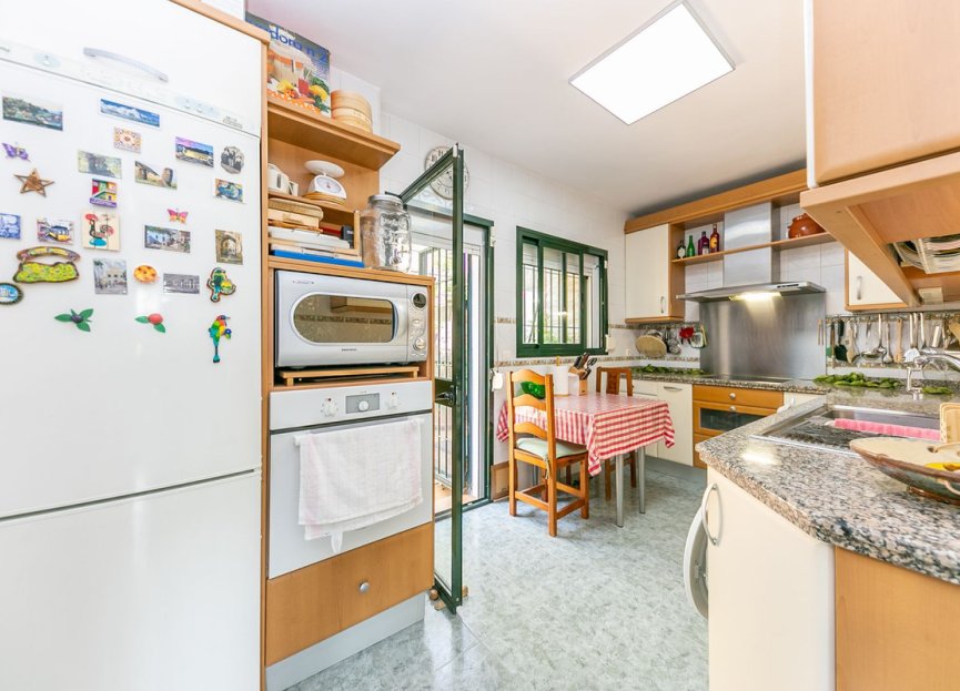 Reventa - House - Townhouse - Benalmádena - Benalmadena Centro