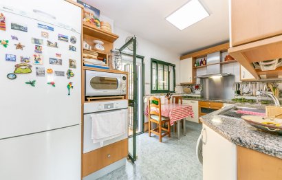 Reventa - House - Townhouse - Benalmádena - Benalmadena Centro