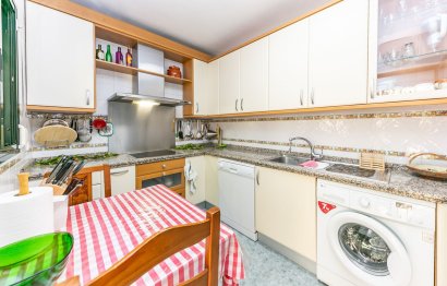 Reventa - House - Townhouse - Benalmádena - Benalmadena Centro