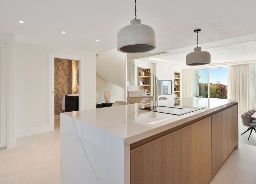 Resale - House - Townhouse - Benahavís - La Quinta