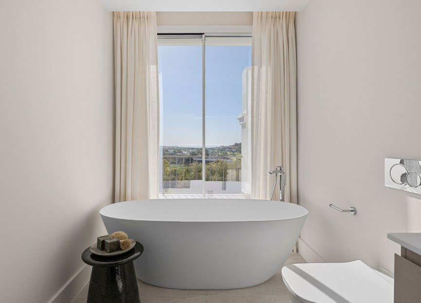 Resale - House - Townhouse - Benahavís - La Quinta