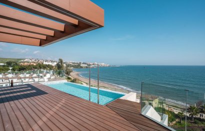 Resale - Apartment - Penthouse - Estepona - Estepona Centro