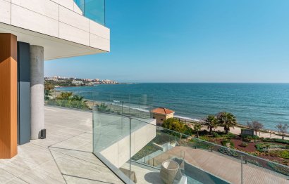 Resale - Apartment - Penthouse - Estepona - Estepona Centro