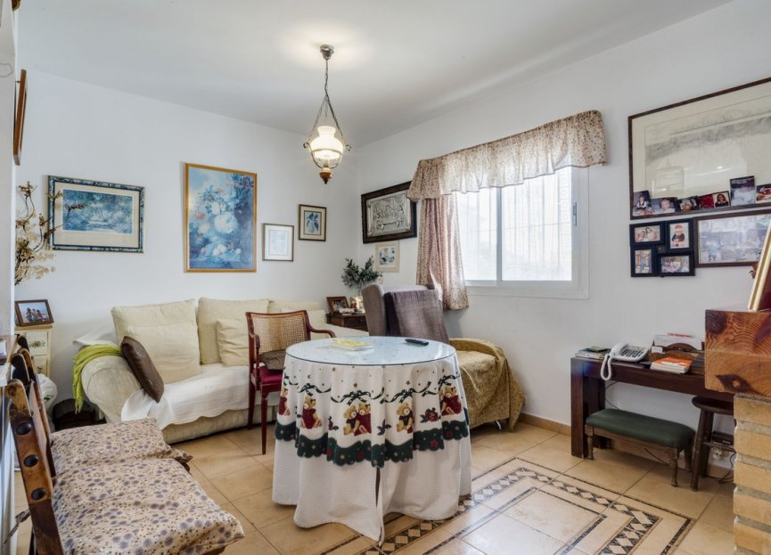 Resale - House - Detached Villa - Marbella - Marbella Centro