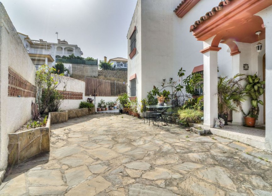 Resale - House - Detached Villa - Marbella - Marbella Centro