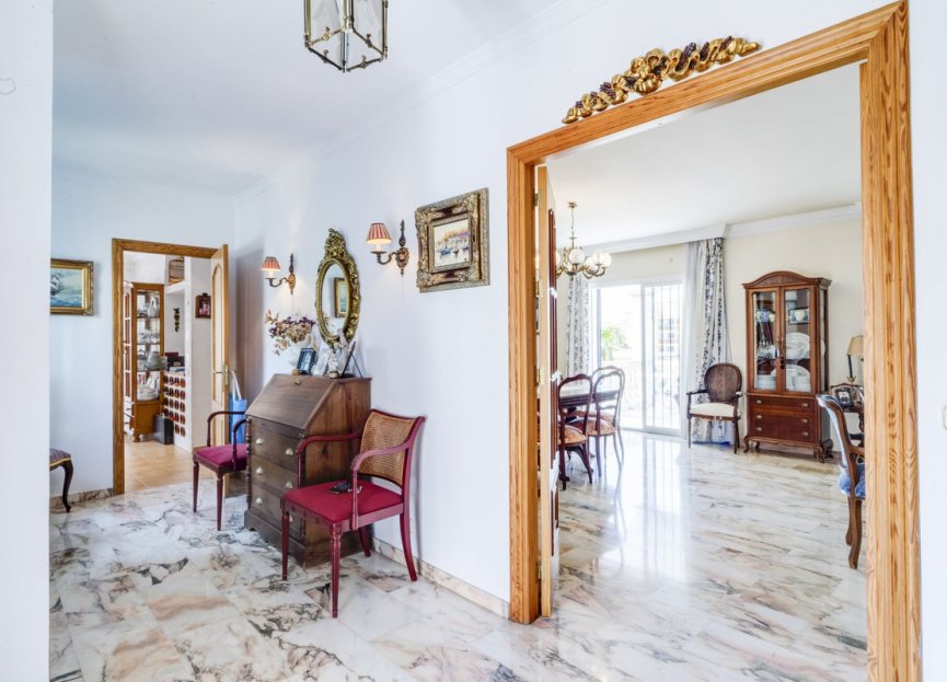 Resale - House - Detached Villa - Marbella - Marbella Centro