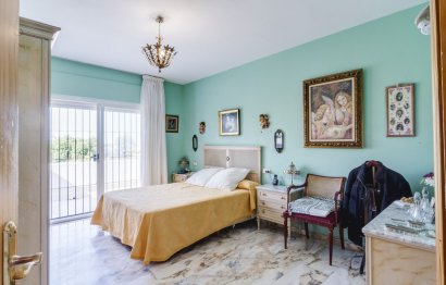 Resale - House - Detached Villa - Marbella - Marbella Centro