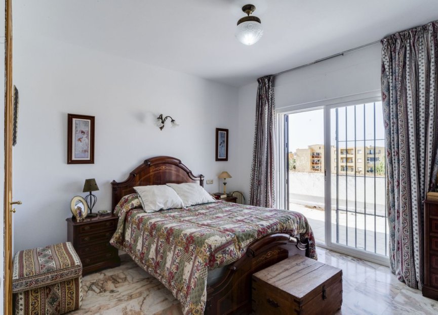 Resale - House - Detached Villa - Marbella - Marbella Centro