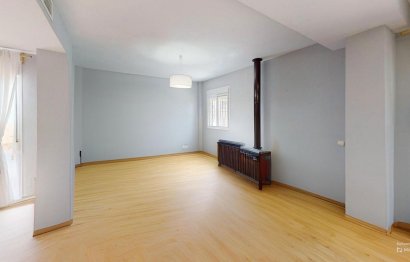 Resale - House - Detached Villa - Benalmádena - Benalmadena Centro