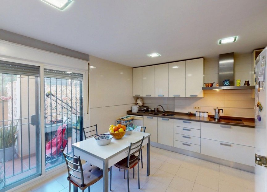 Resale - House - Detached Villa - Benalmádena - Benalmadena Centro