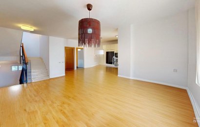 Resale - House - Detached Villa - Benalmádena - Benalmadena Centro