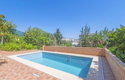 Resale - House - Detached Villa - Benalmádena - Benalmadena Costa