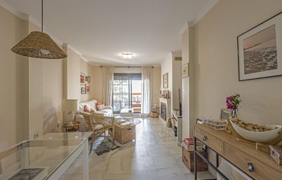 Resale - Ground floor apartment - Estepona - Hacienda del Sol