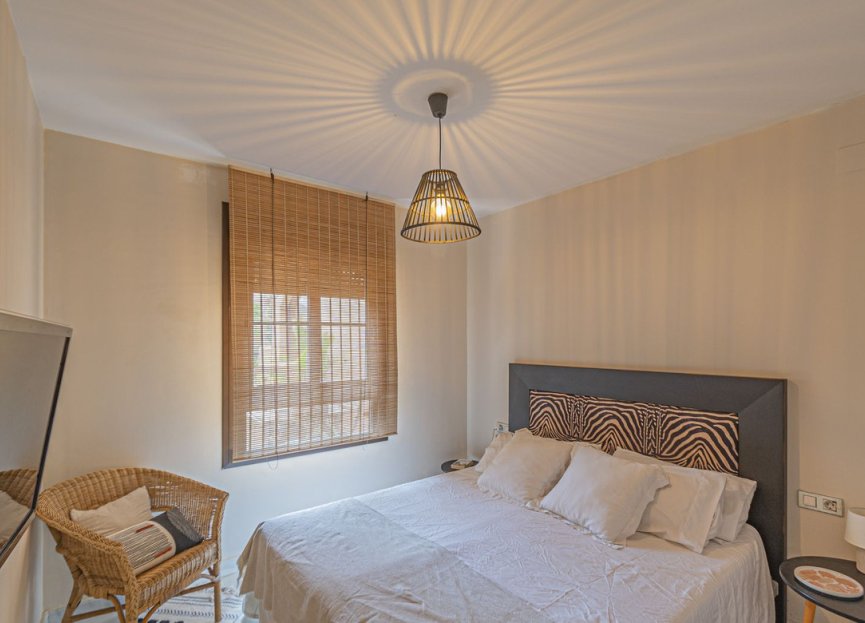 Resale - Ground floor apartment - Estepona - Hacienda del Sol