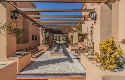 Resale - Ground floor apartment - Estepona - Hacienda del Sol