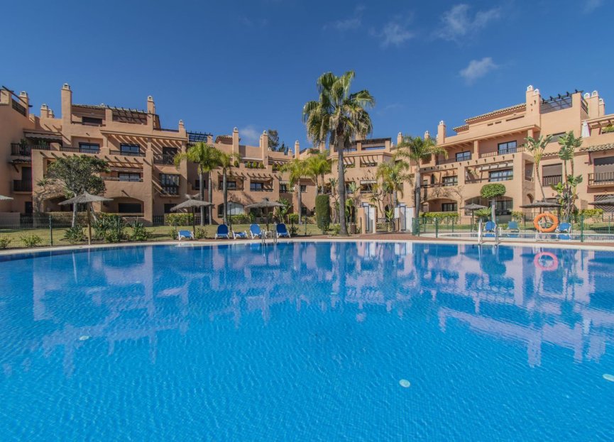 Resale - Ground floor apartment - Estepona - Hacienda del Sol