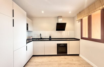 Resale - Apartment - Top Floor Apartment - Benahavís - Benahavís Centro