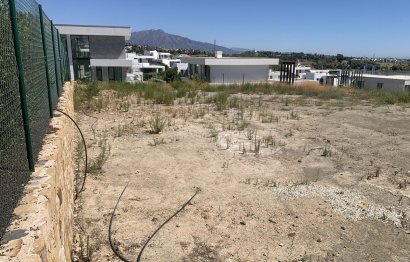 New Build - Plot - Residential Plot - Estepona - Cancelada