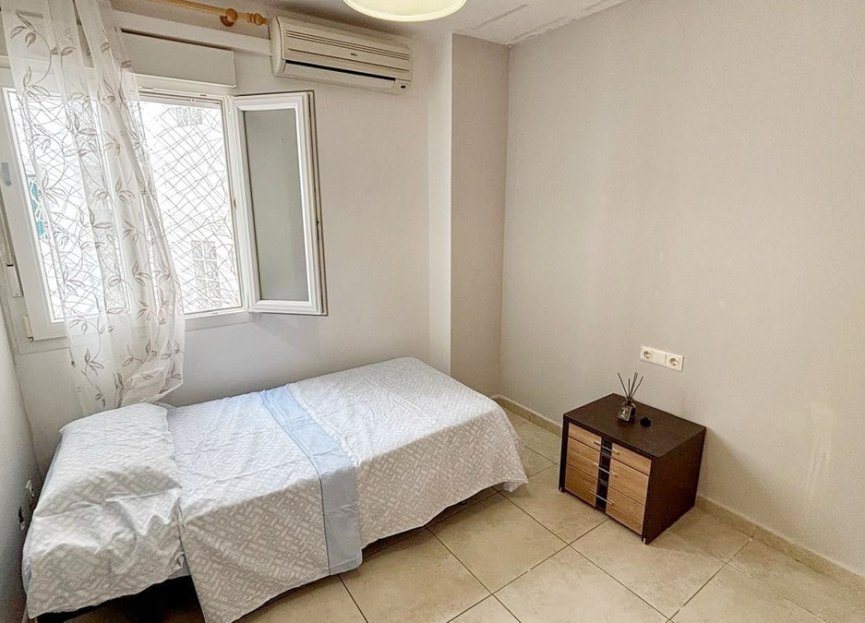 Resale - Apartment - Middle Floor Apartment - Marbella - Nueva Andalucia