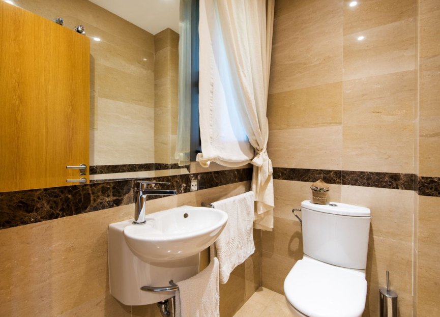 Resale - House - Townhouse - Marbella - Nagüeles