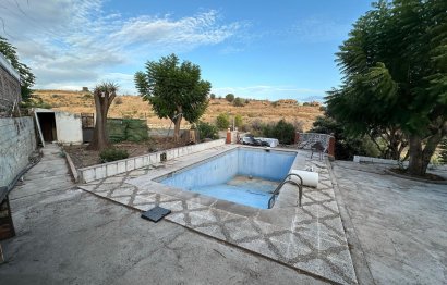 Resale - Plot - Land - Estepona - Estepona Centro