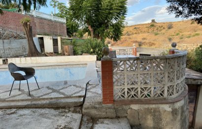 Resale - Plot - Land - Estepona - Estepona Centro