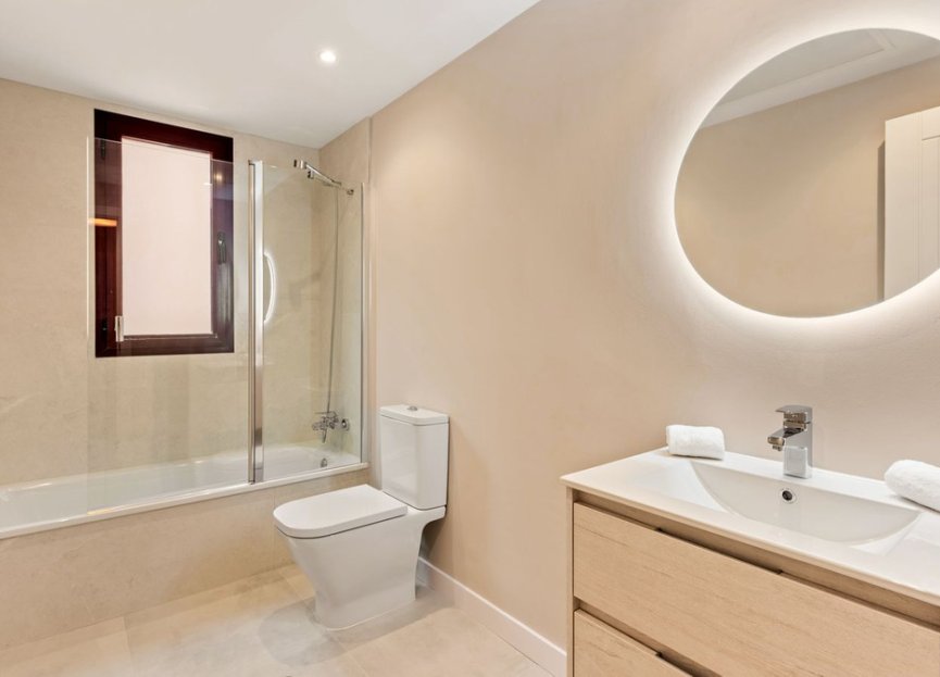 Reventa - Apartment - Penthouse - Benahavís - Benahavís Centro