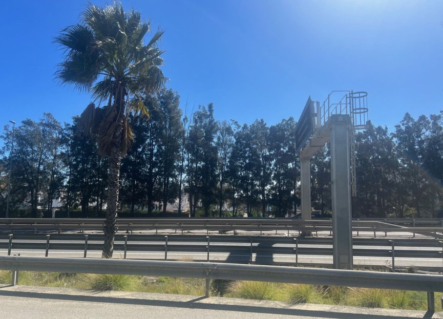 Reventa - Plot - Commercial Plot - Estepona - Estepona Centro