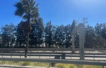 Reventa - Plot - Commercial Plot - Estepona - Estepona Centro