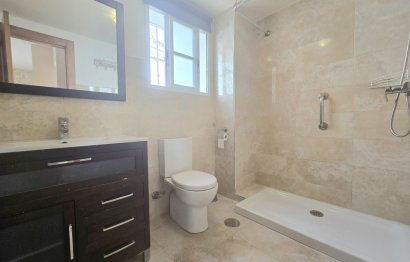 Resale - House - Townhouse - Benalmádena - Benalmadena Costa