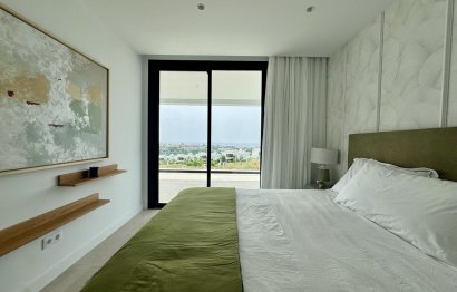 Resale - House - Detached Villa - Estepona - Cancelada