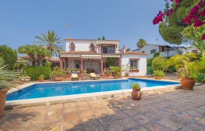 Resale - House - Detached Villa - Marbella - Marbella Centro