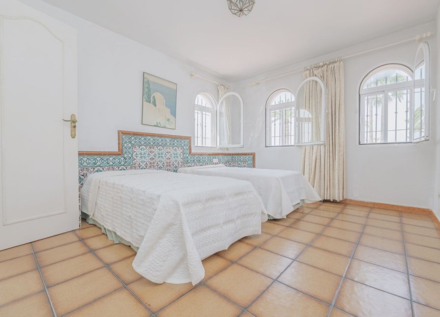 Resale - House - Detached Villa - Marbella - Marbella Centro