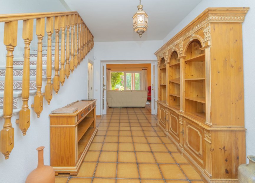 Resale - House - Detached Villa - Marbella - Marbella Centro