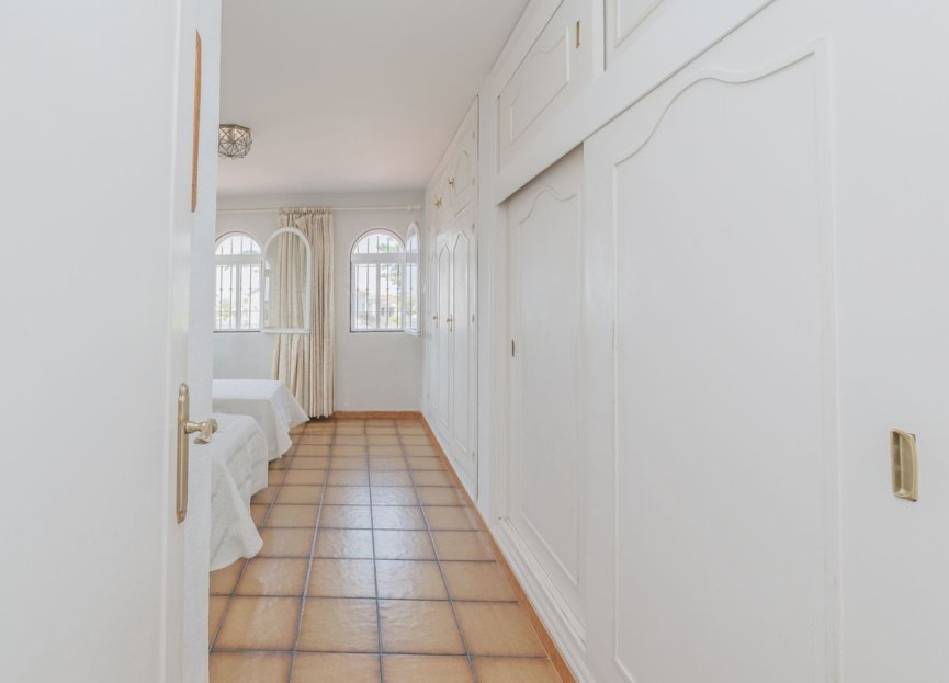 Resale - House - Detached Villa - Marbella - Marbella Centro