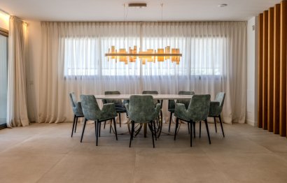 Resale - House - Detached Villa - Marbella - Puerto Banús