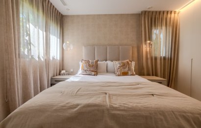 Resale - House - Detached Villa - Marbella - Puerto Banús