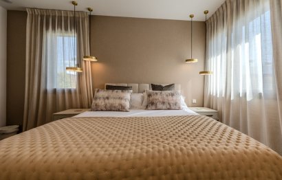 Resale - House - Detached Villa - Marbella - Puerto Banús