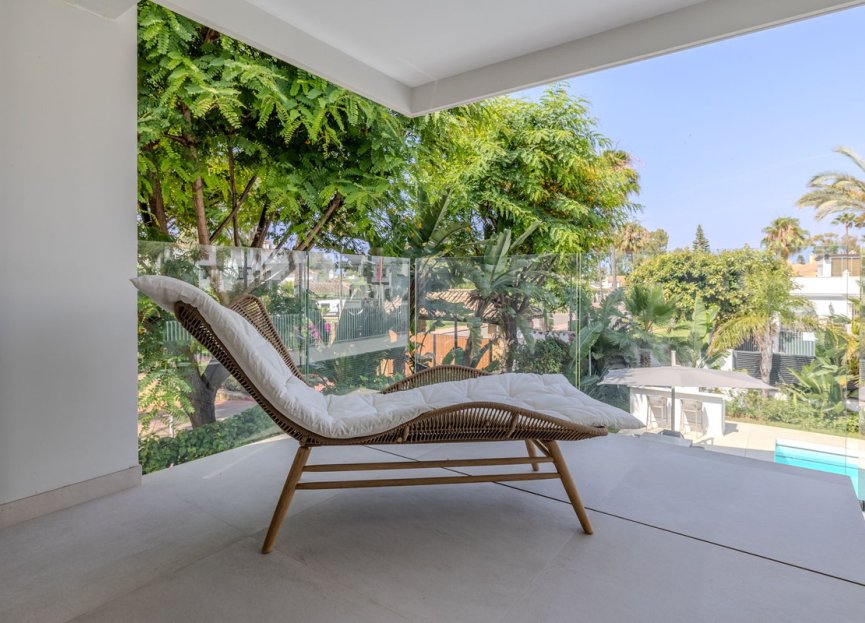 Resale - House - Detached Villa - Marbella - Puerto Banús