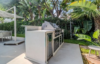 Resale - House - Detached Villa - Marbella - Puerto Banús