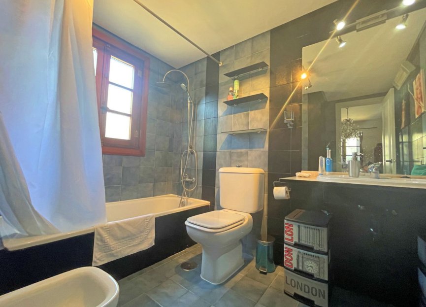 Resale - Apartment - Middle Floor Apartment - Manilva - La Duquesa