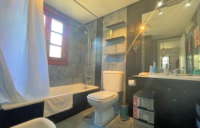 Resale - Apartment - Middle Floor Apartment - Manilva - La Duquesa