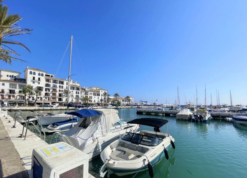 Resale - Apartment - Middle Floor Apartment - Manilva - La Duquesa