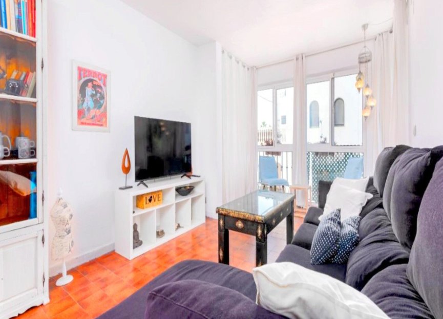 Resale - Apartment - Middle Floor Apartment - Manilva - La Duquesa