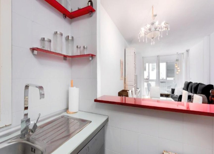 Resale - Apartment - Middle Floor Apartment - Manilva - La Duquesa