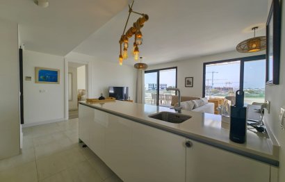 Resale - Apartment - Penthouse - Estepona - Estepona Centro