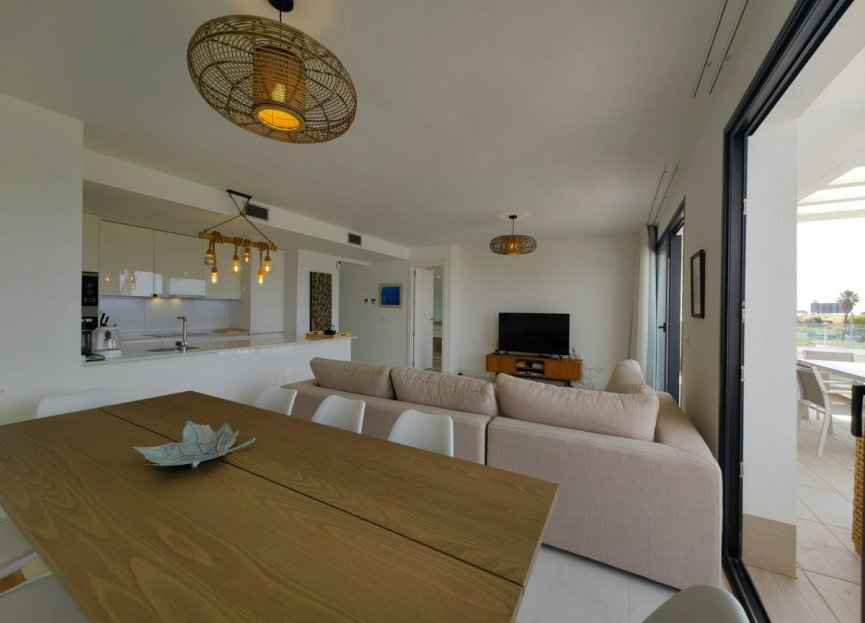 Resale - Apartment - Penthouse - Estepona - Estepona Centro
