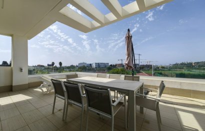 Resale - Apartment - Penthouse - Estepona - Estepona Centro