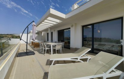 Resale - Apartment - Penthouse - Estepona - Estepona Centro