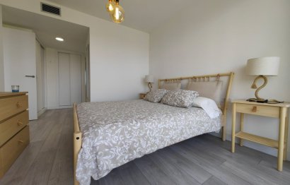 Resale - Apartment - Penthouse - Estepona - Estepona Centro